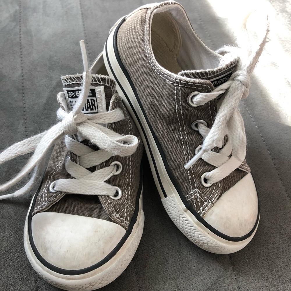 toddler converse - gray